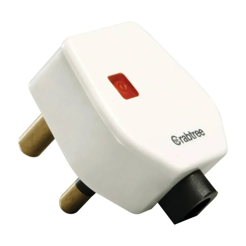 16 A 3 Pin Plug With Indicator